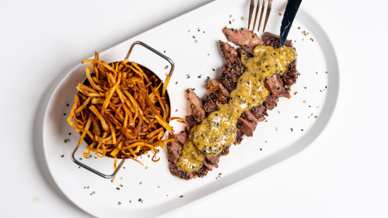 Ostrow Brasserie signature dishes Veal Chop
Beef Carpaccio
Steak Frites